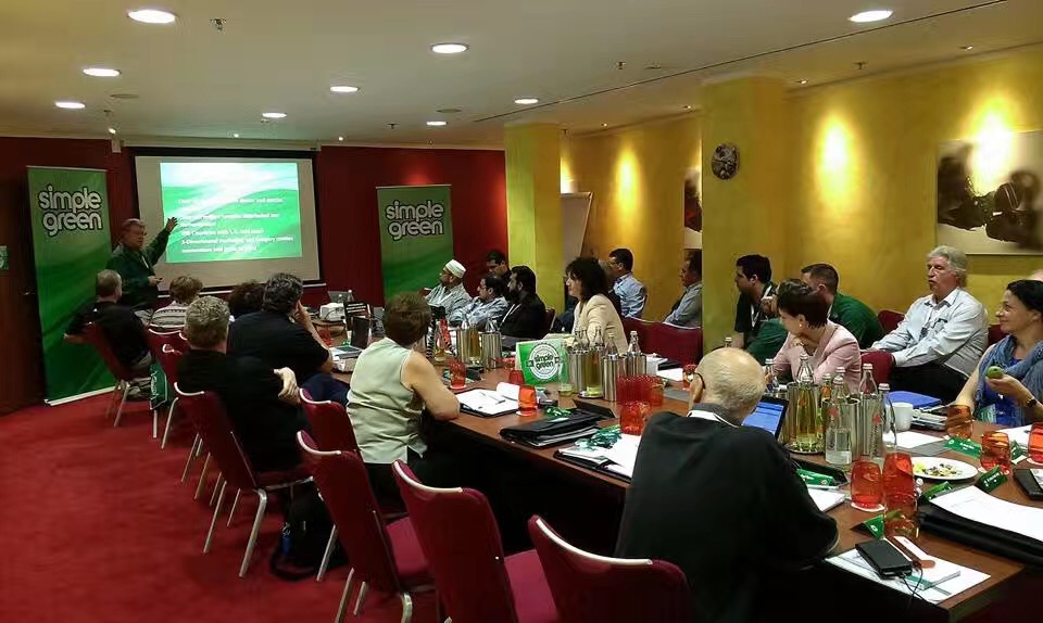 在捷克进行的项目研讨会(图1)